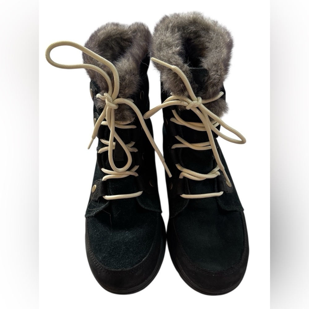 Sorel Black Suede Winter Boots Faux Fur Trim Lace Up Size 7.5 - Picture 1 of 8